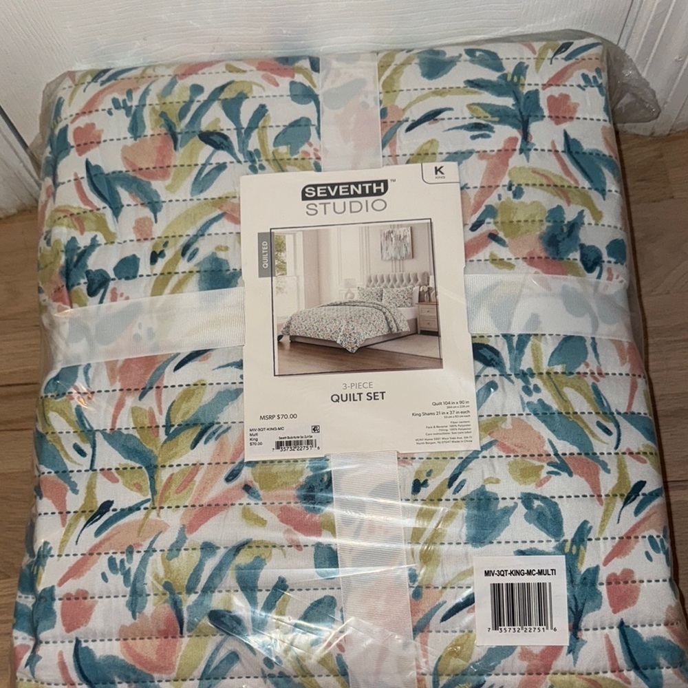 Blue and Pink Botanical Quilt Set Modern Bedding